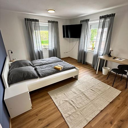 Doppelzimmer 1 - Neu Renoviert ディンケルスビュール エクステリア 写真
