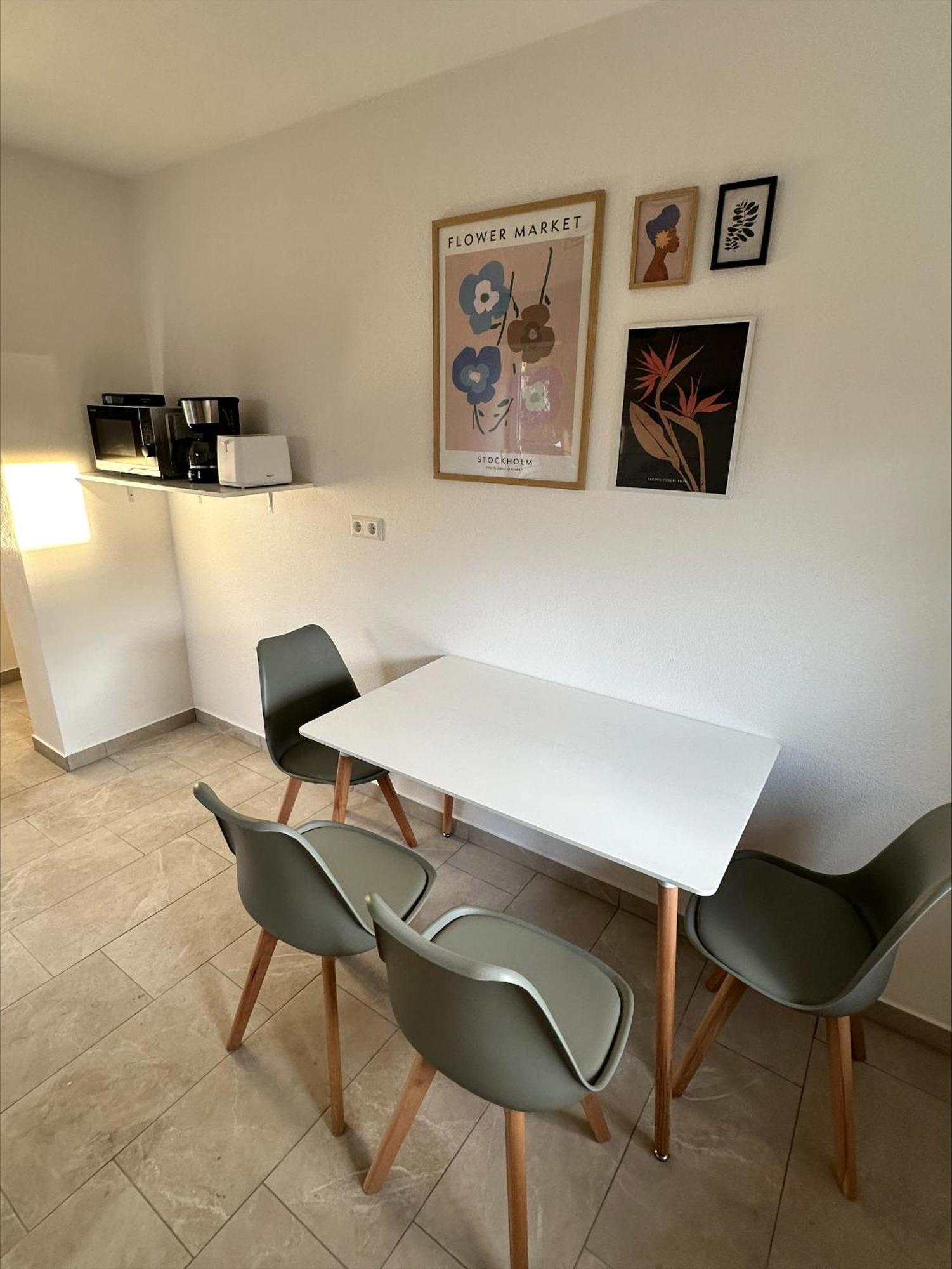Doppelzimmer 1 - Neu Renoviert ディンケルスビュール エクステリア 写真
